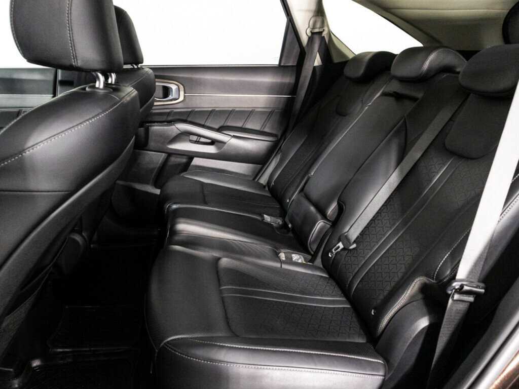 Kia Sorento с пробегом — 2020 год. Фото: #10