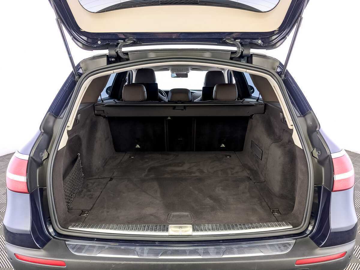 Mercedes-Benz E-Класс с пробегом — 2018 год. Фото: #9