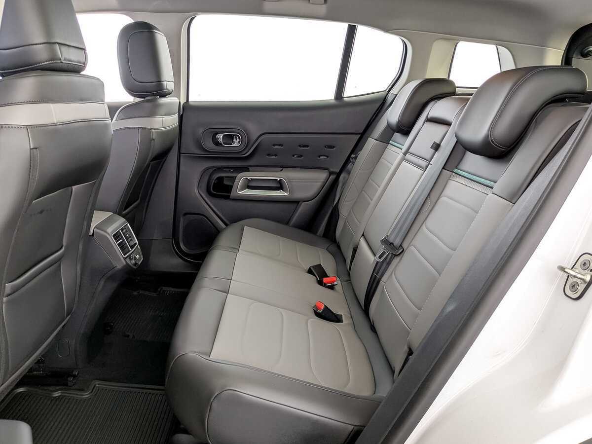 Citroen C5 Aircross с пробегом — 2022 год. Фото: #11