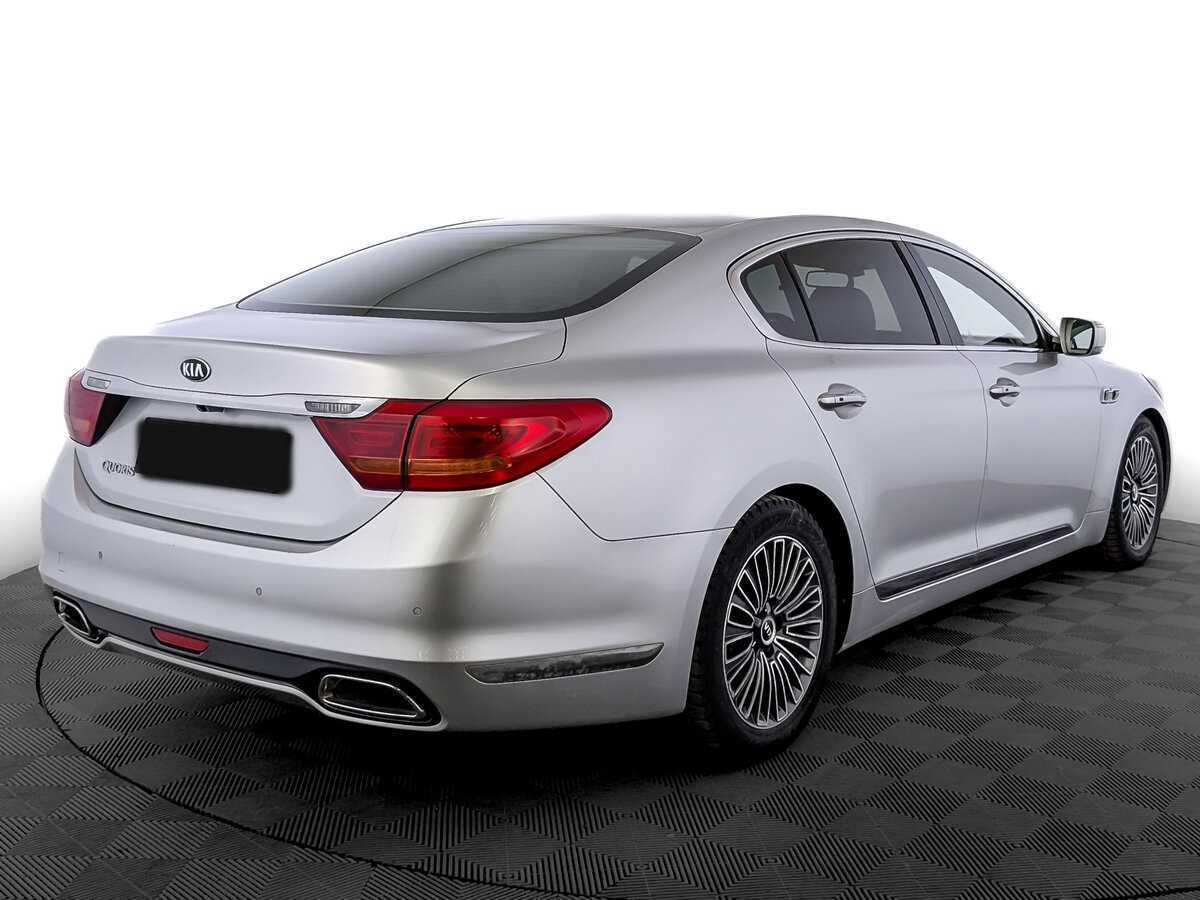 Kia Quoris с пробегом — 2013 год. Фото: #4