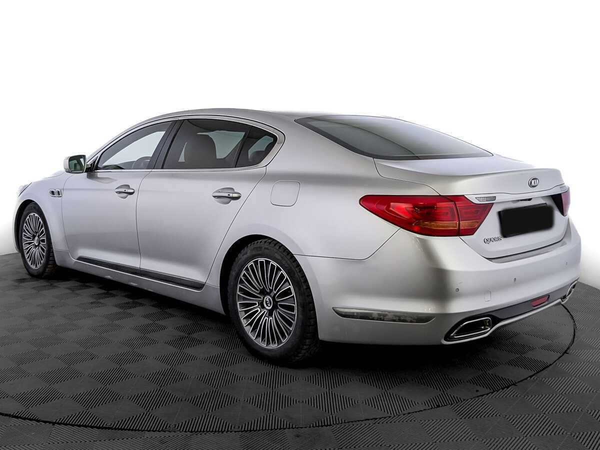 Kia Quoris с пробегом — 2013 год. Фото: #6