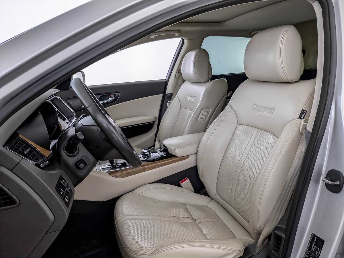 Kia Quoris с пробегом — 2013 год. Фото: #19