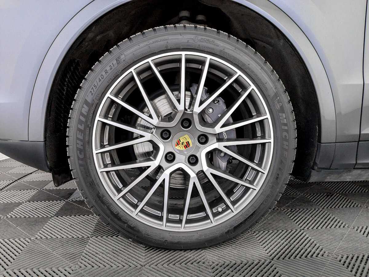 Porsche Cayenne с пробегом — 2021 год. Фото: #17