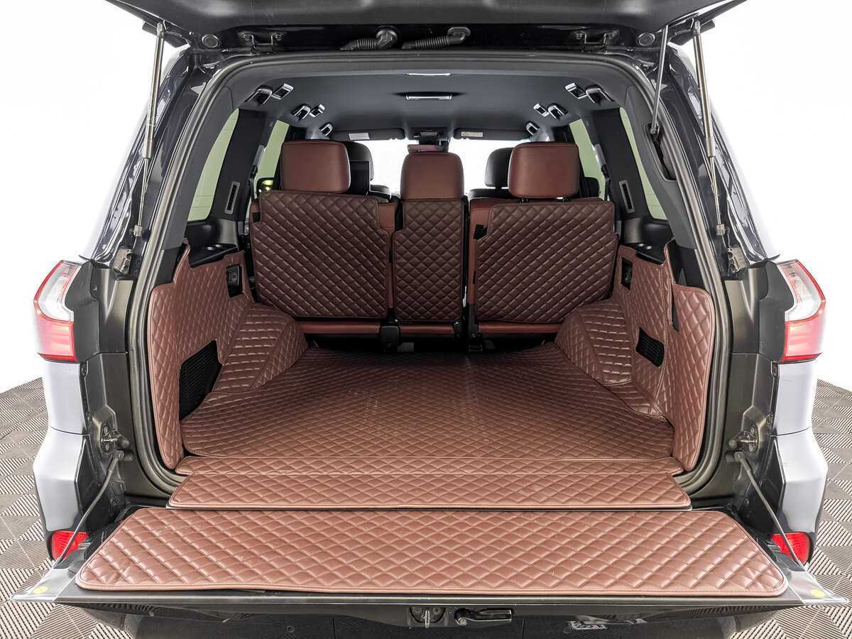 Lexus LX с пробегом — 2019 год. Фото: #9