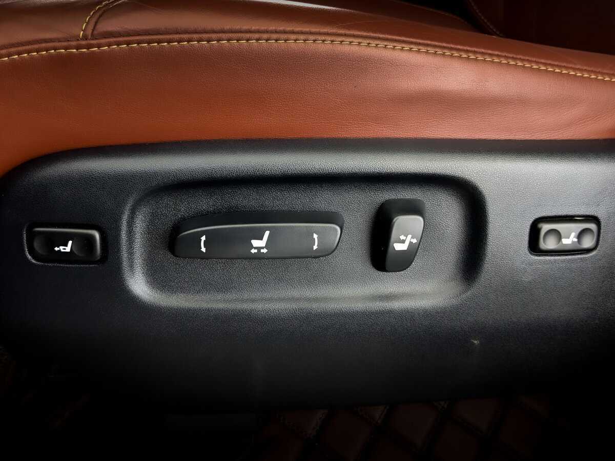 Lexus LX с пробегом — 2019 год. Фото: #20