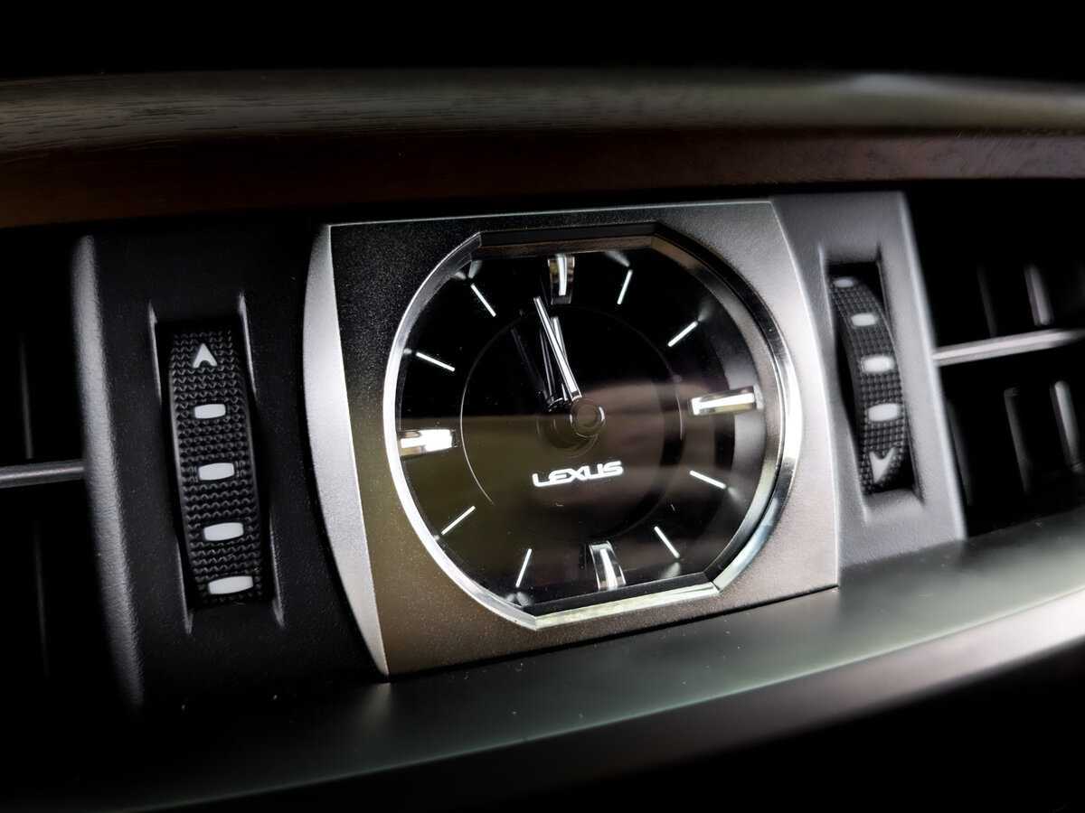 Lexus LX с пробегом — 2019 год. Фото: #28