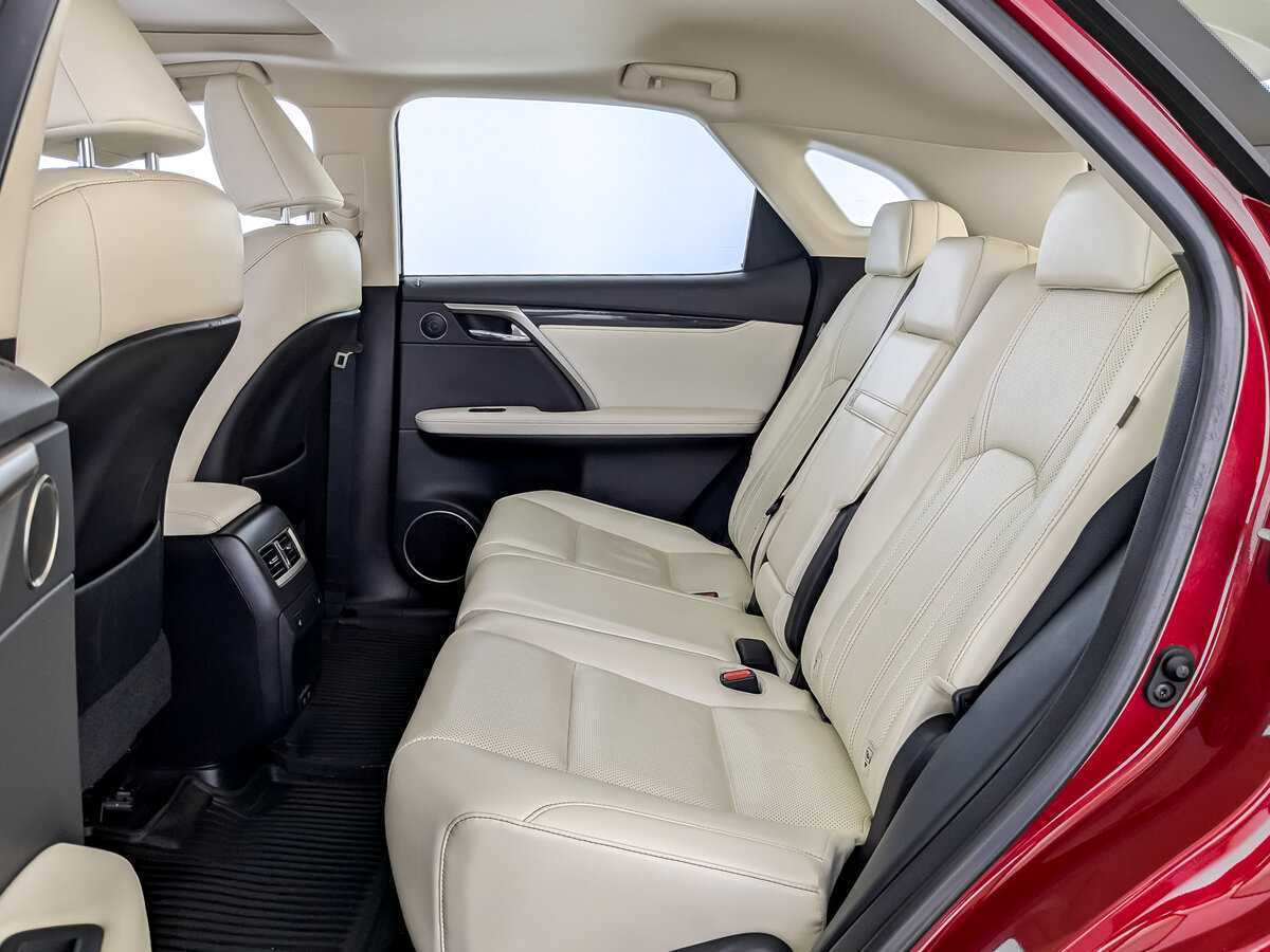 Lexus RX с пробегом — 2020 год. Фото: #11