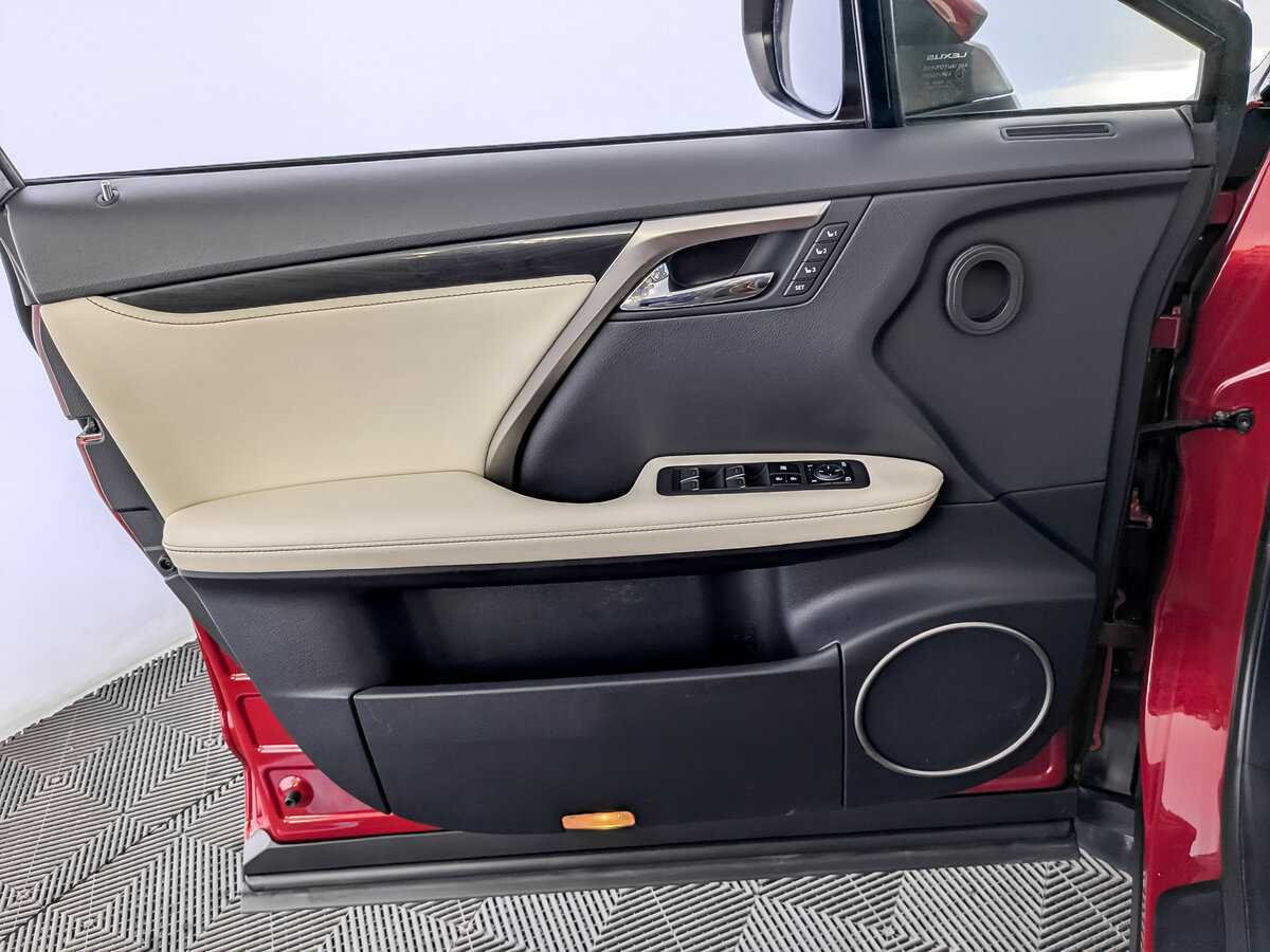 Lexus RX с пробегом — 2020 год. Фото: #18