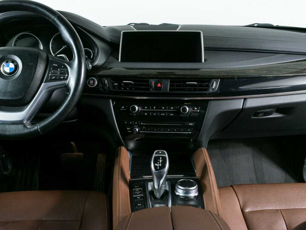 BMW X6 с пробегом — 2018 год. Фото: #9