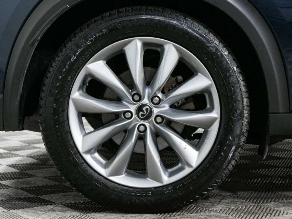 Infiniti QX50 с пробегом — 2018 год. Фото: #19