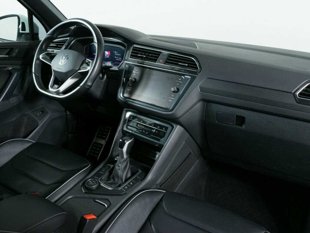 Volkswagen Tiguan с пробегом — 2021 год. Фото: #8