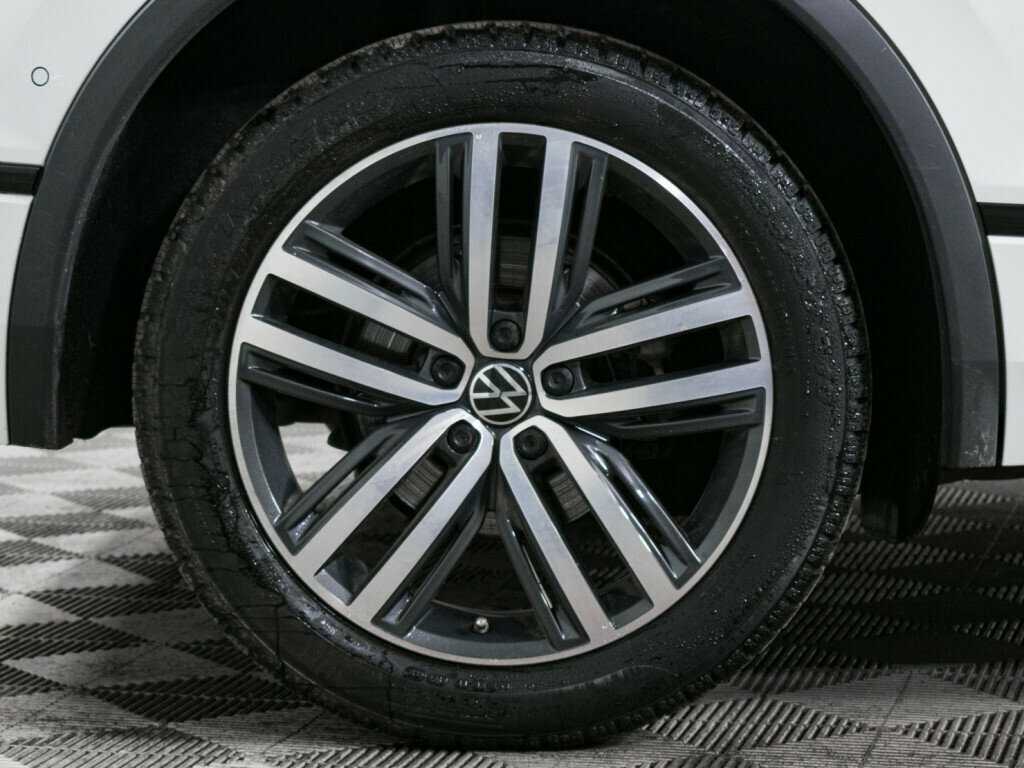 Volkswagen Tiguan с пробегом — 2021 год. Фото: #16