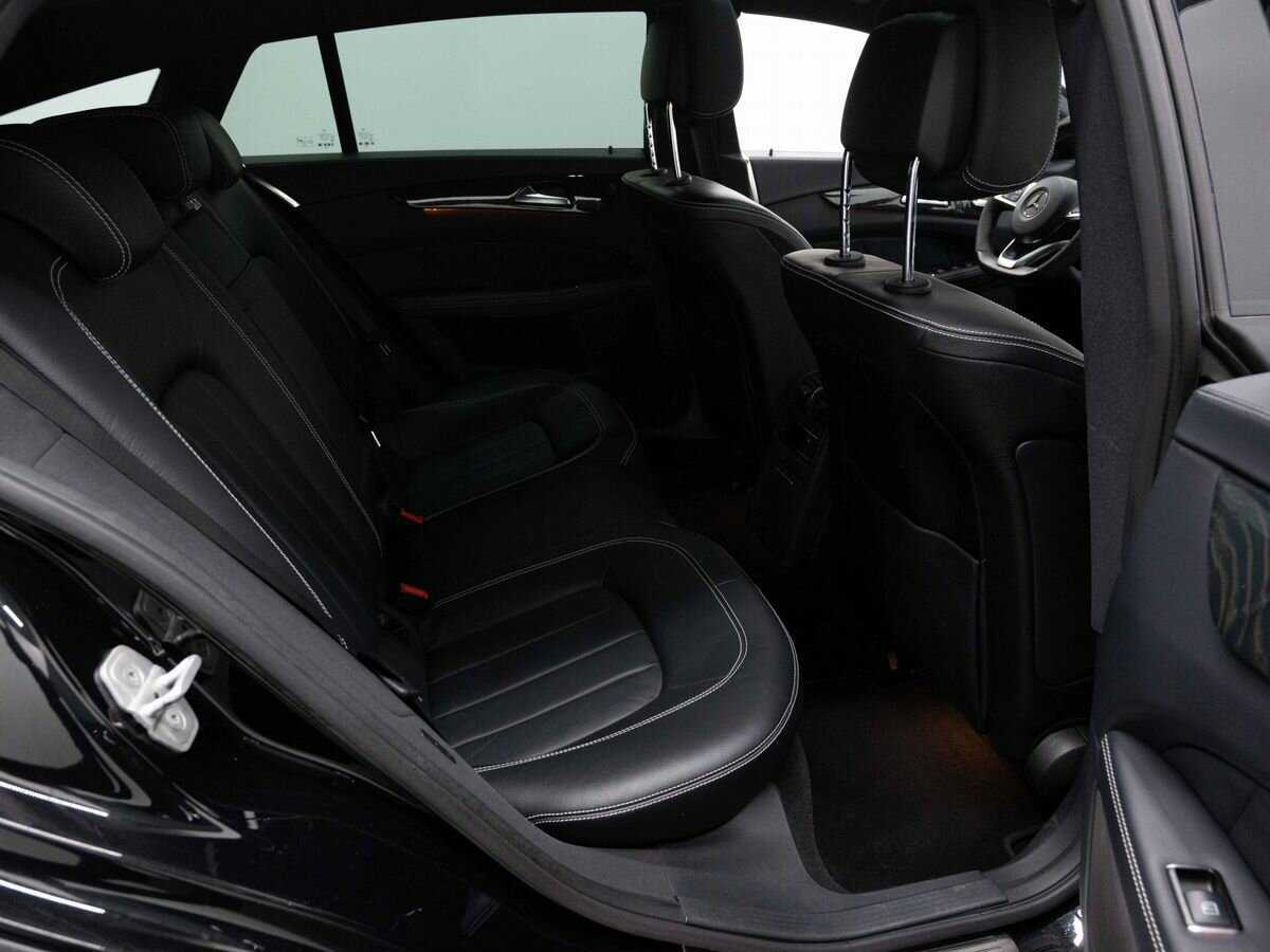 Mercedes-Benz CLS с пробегом — 2017 год. Фото: #11