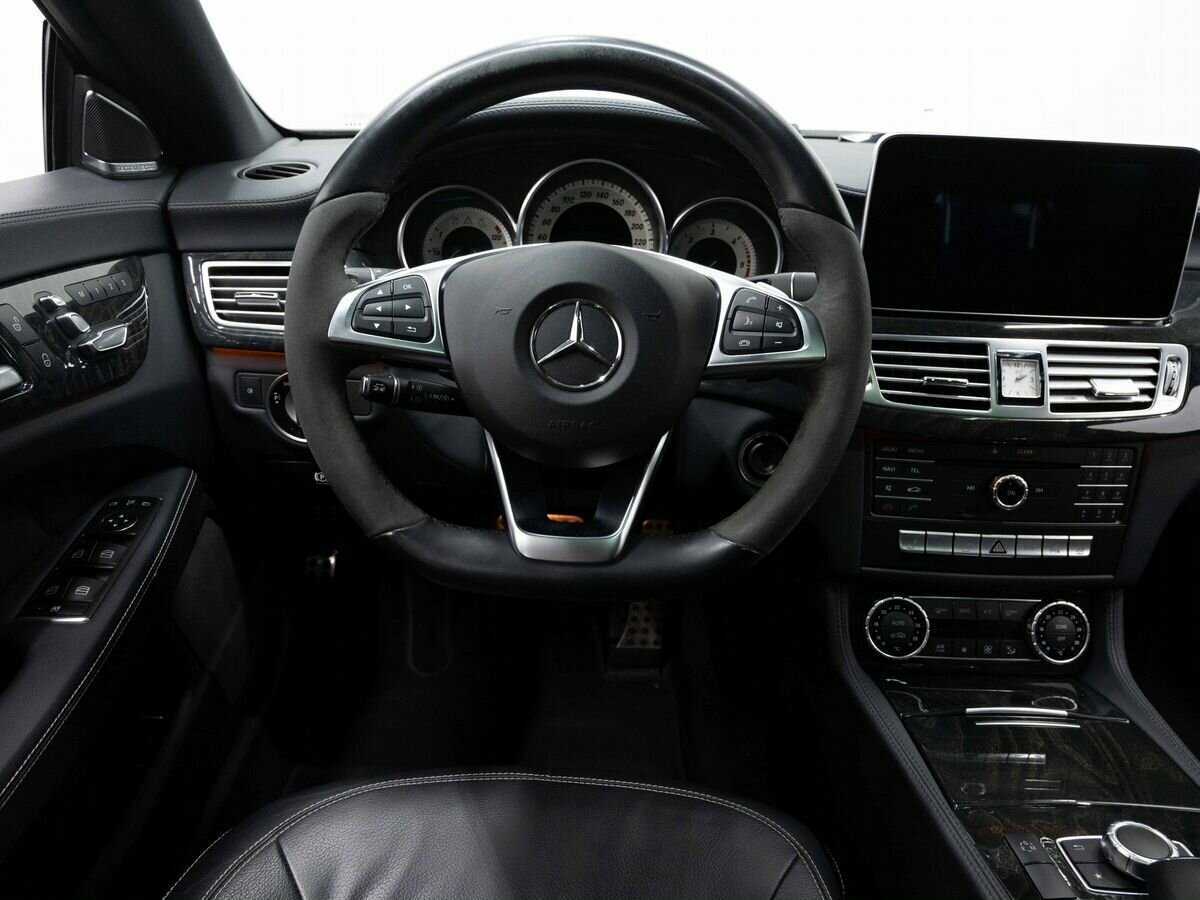 Mercedes-Benz CLS с пробегом — 2017 год. Фото: #15