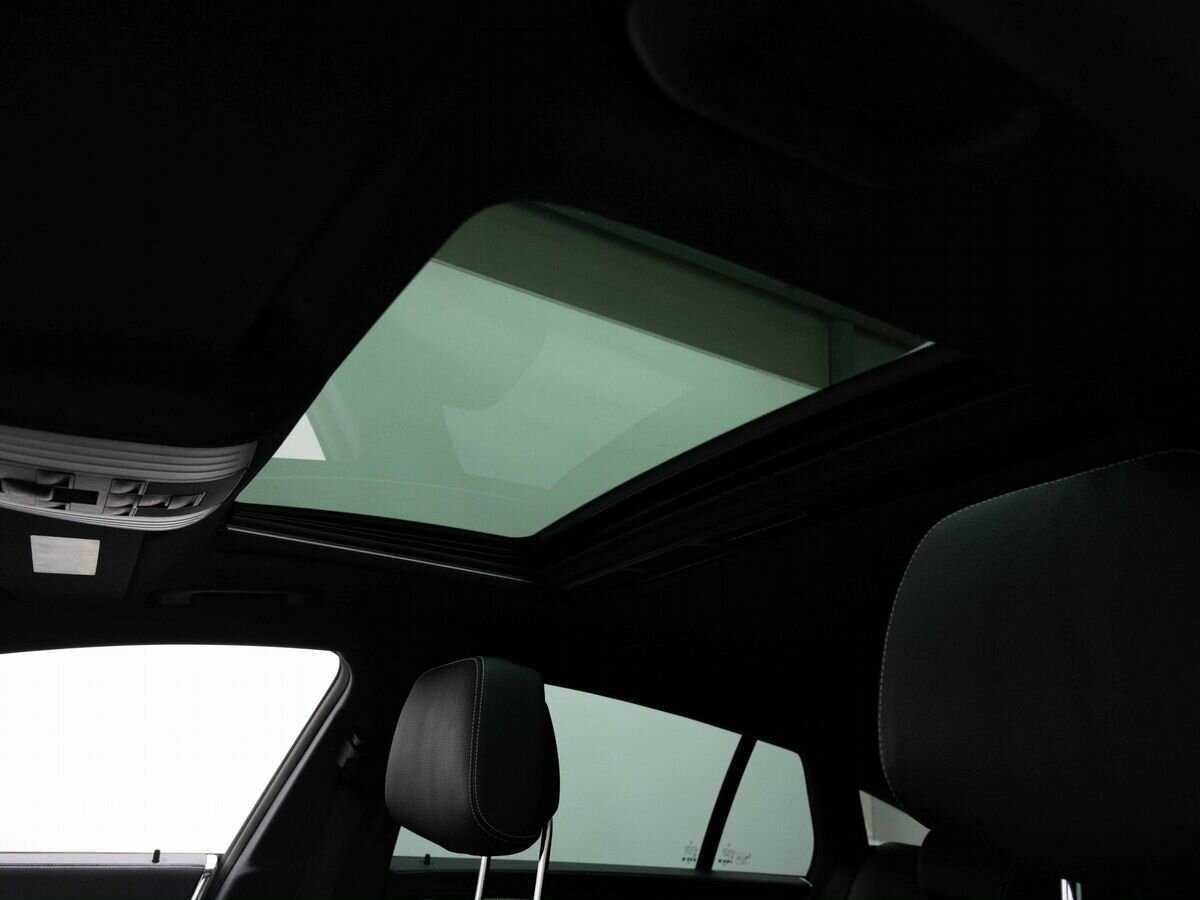 Mercedes-Benz CLS с пробегом — 2017 год. Фото: #18