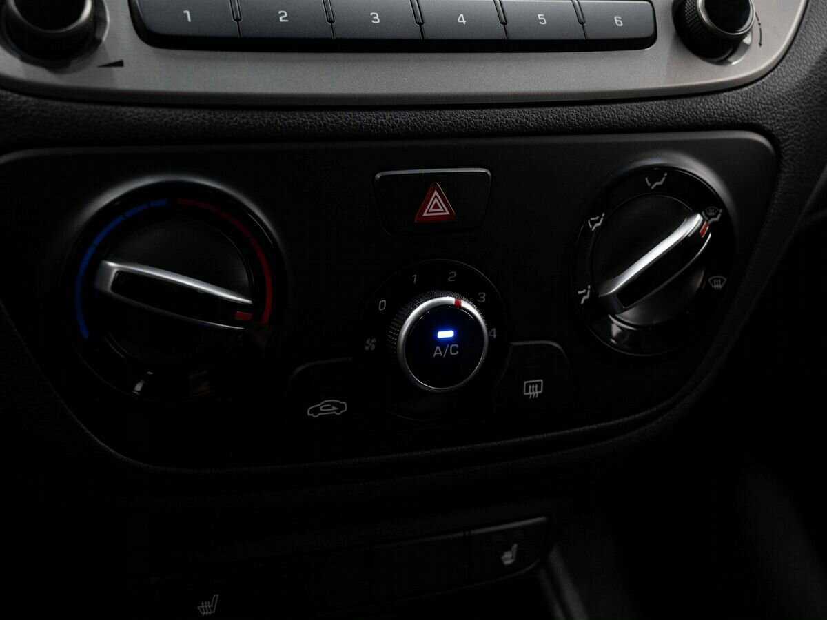 Hyundai Solaris с пробегом — 2020 год. Фото: #21