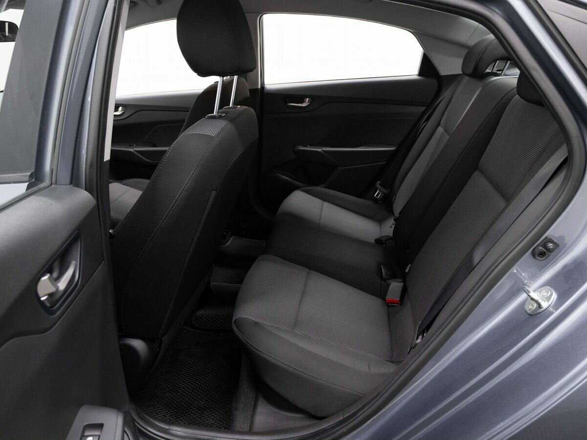 Hyundai Solaris с пробегом — 2019 год. Фото: #9