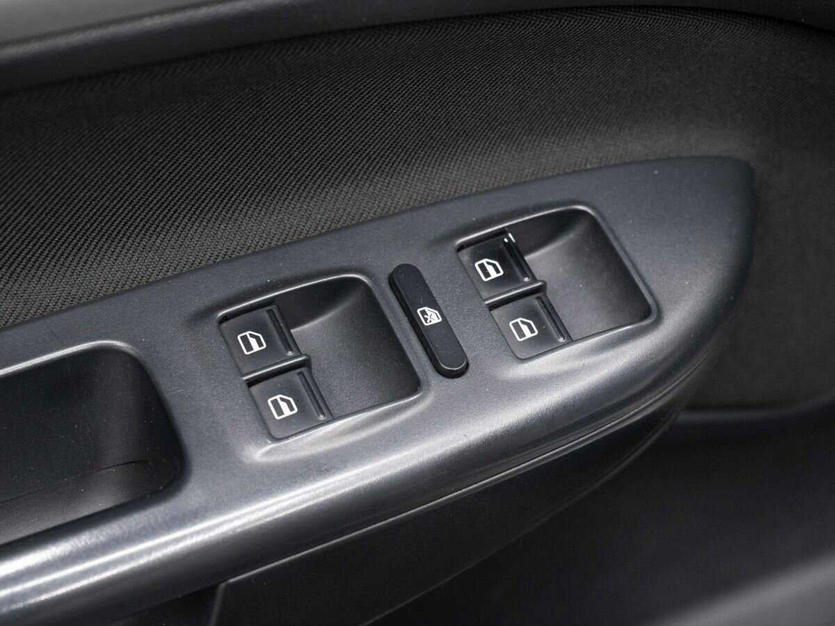 Skoda Octavia с пробегом — 2012 год. Фото: #17