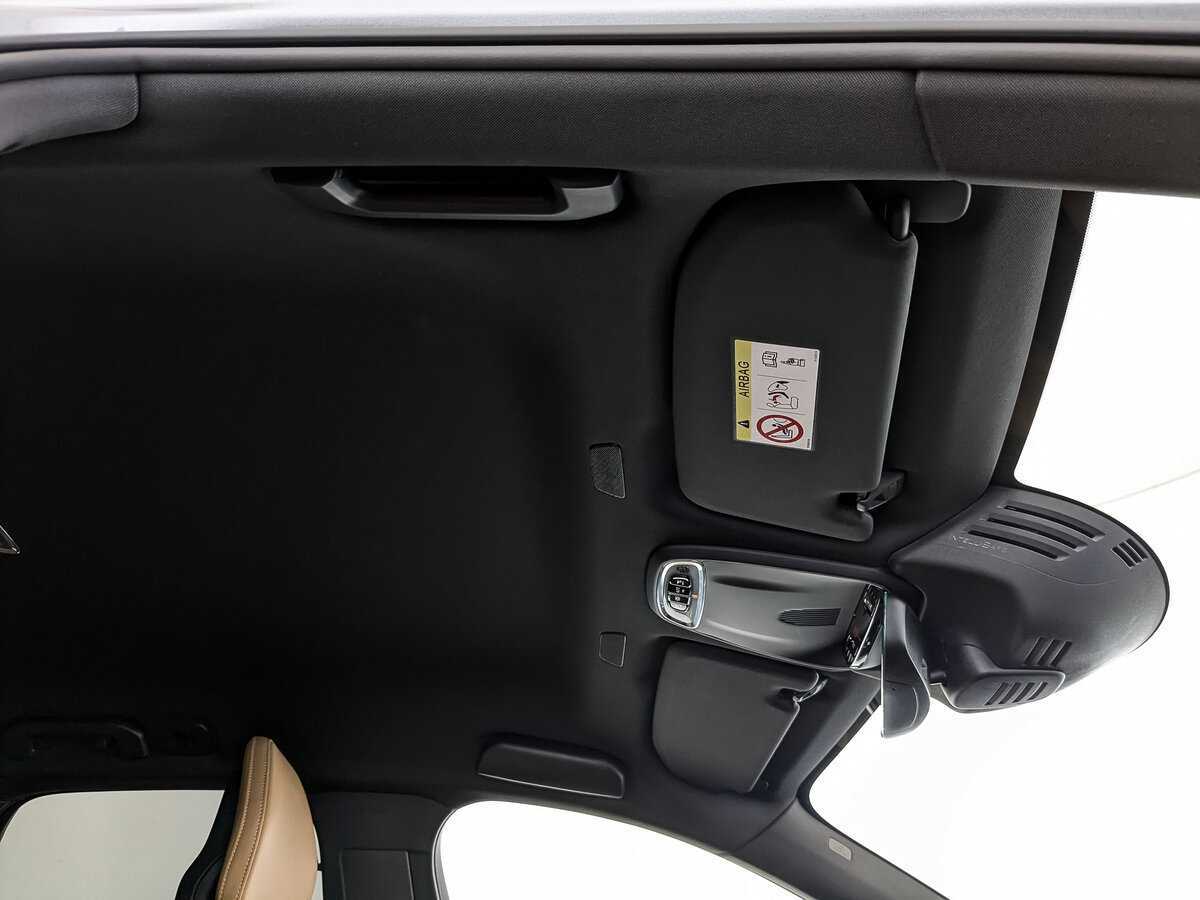 Volvo XC60 с пробегом — 2018 год. Фото: #19