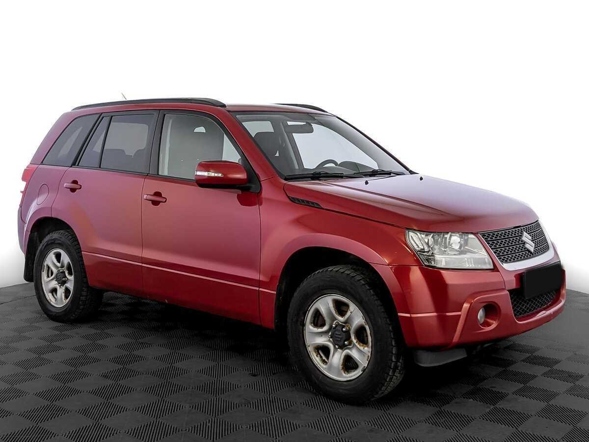 Suzuki Grand Vitara с пробегом — 2010 год. Фото: #2