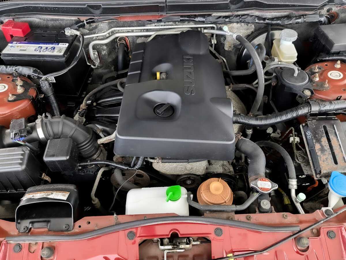 Suzuki Grand Vitara с пробегом — 2010 год. Фото: #8