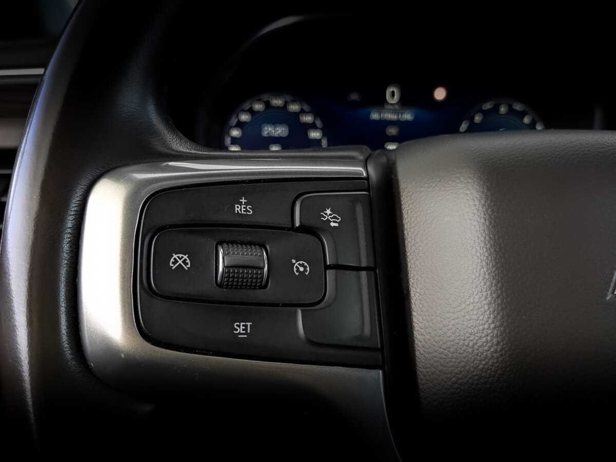 Chevrolet Tahoe с пробегом — 2022 год. Фото: #21