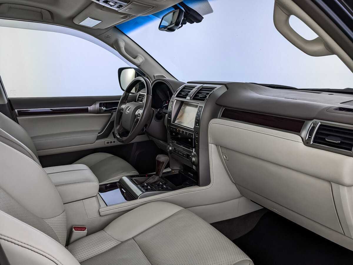Lexus GX с пробегом — 2017 год. Фото: #12