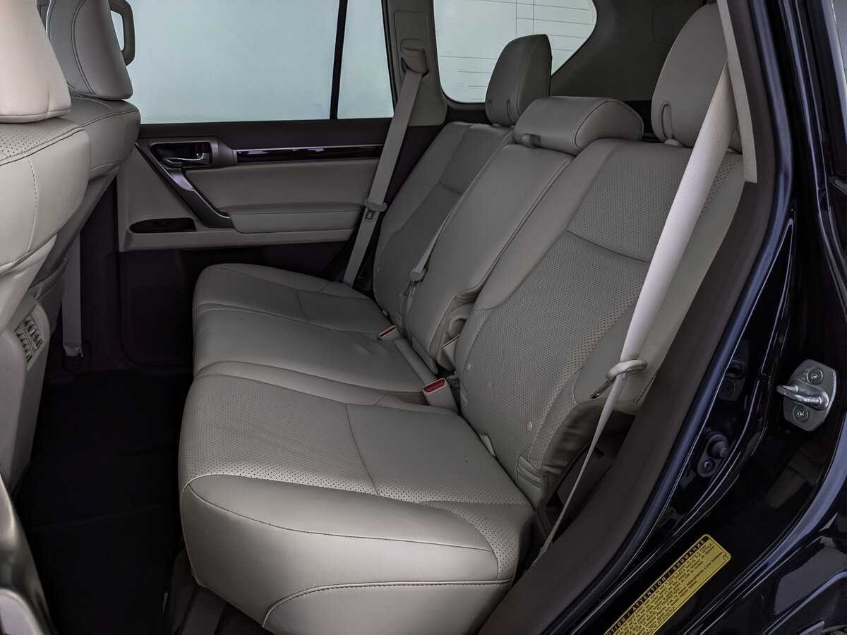 Lexus GX с пробегом — 2017 год. Фото: #17