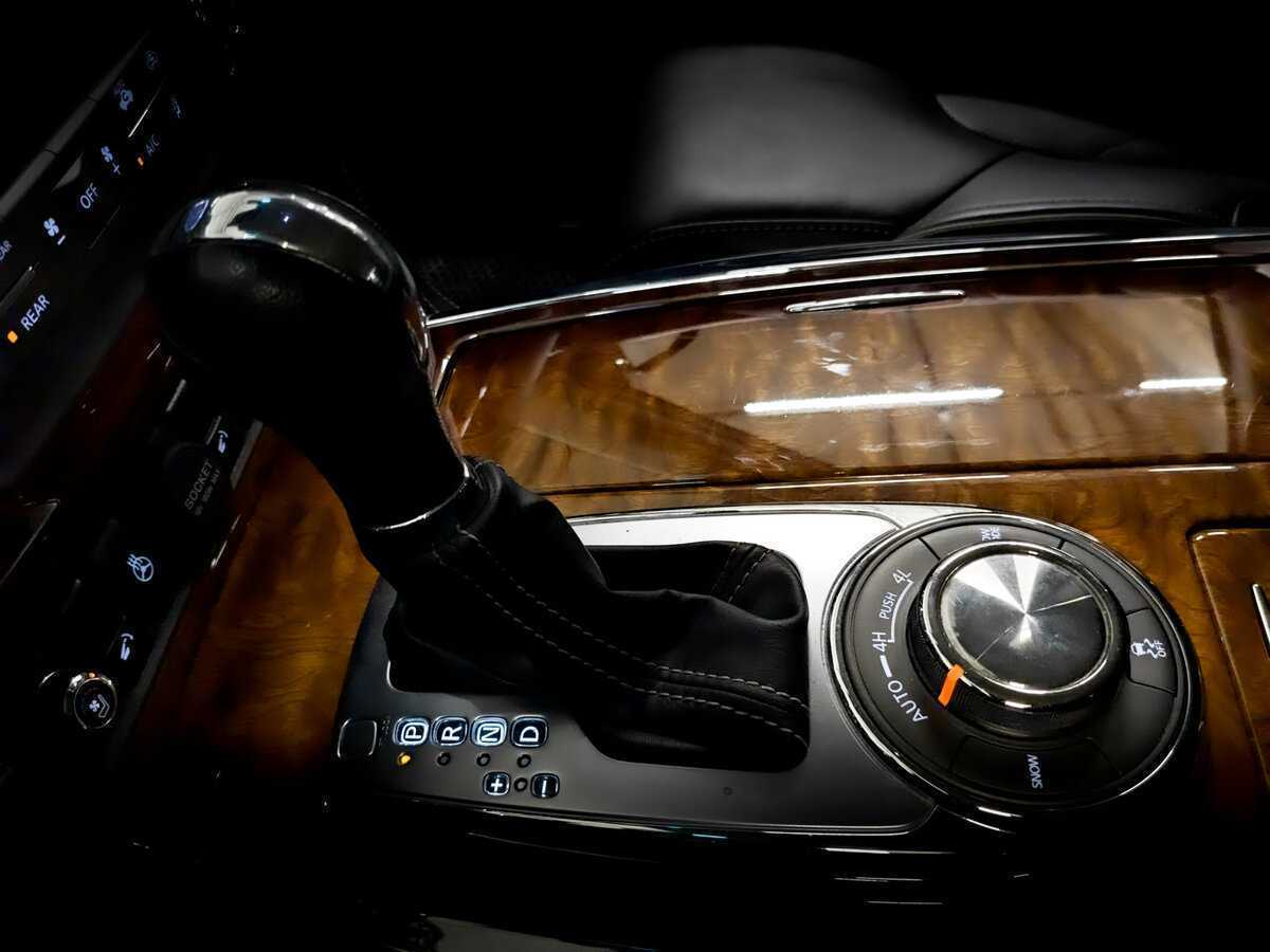 Infiniti QX80 с пробегом — 2017 год. Фото: #27