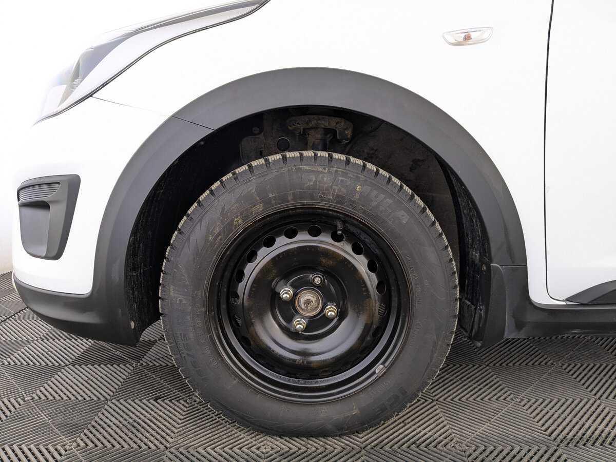 Kia Rio с пробегом — 2019 год. Фото: #11