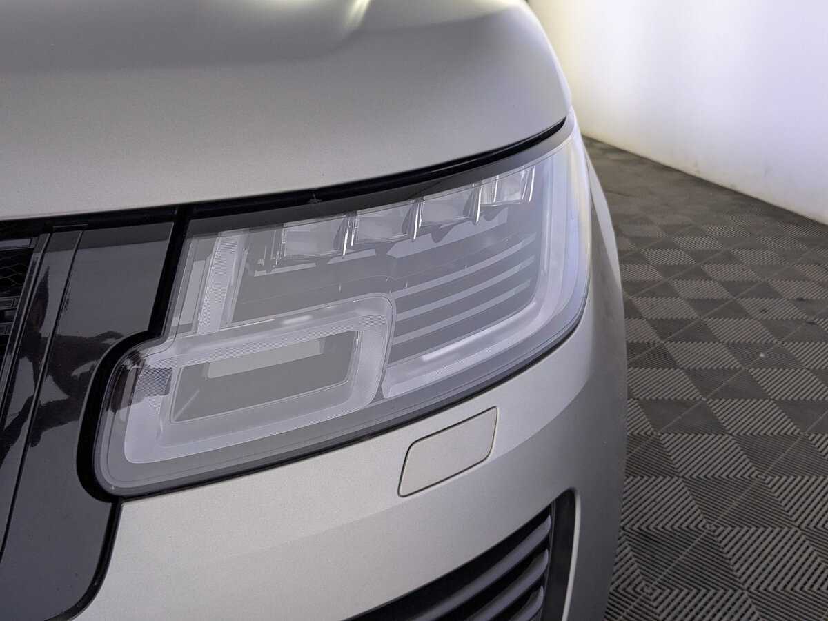 Land Rover Range Rover с пробегом — 2020 год. Фото: #10