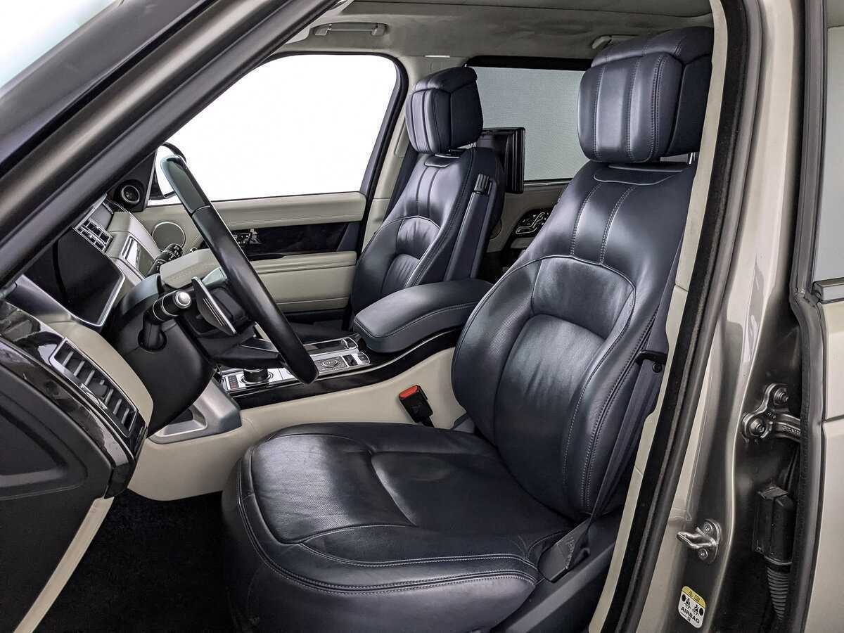 Land Rover Range Rover с пробегом — 2020 год. Фото: #19