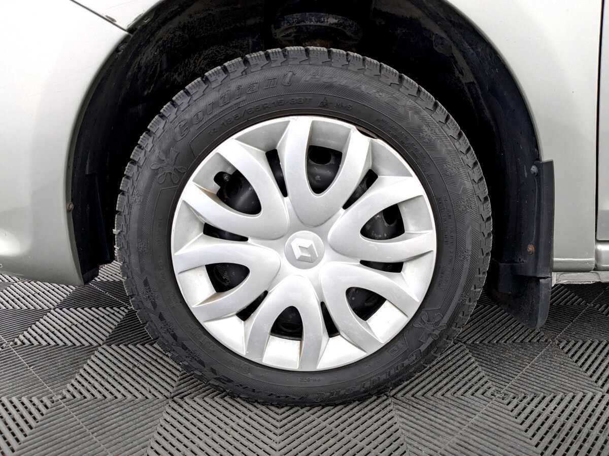 Renault Sandero с пробегом — 2018 год. Фото: #17