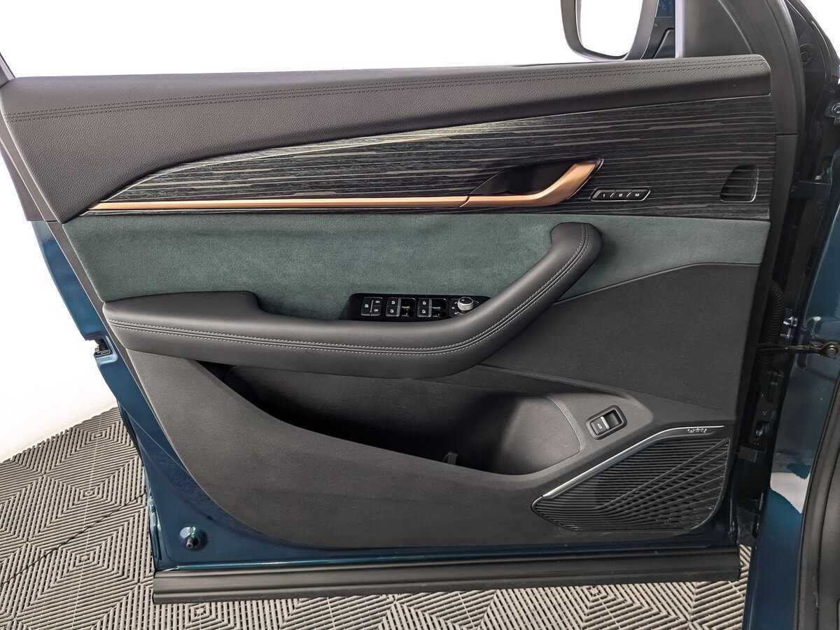 Geely Monjaro с пробегом — 2023 год. Фото: #16