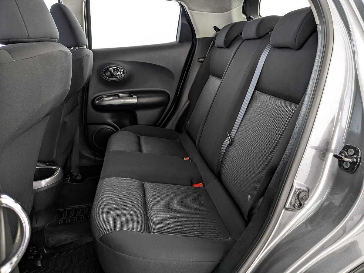 Nissan Juke с пробегом — 2012 год. Фото: #15