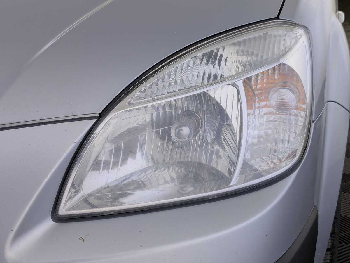 Kia Rio с пробегом — 2007 год. Фото: #10