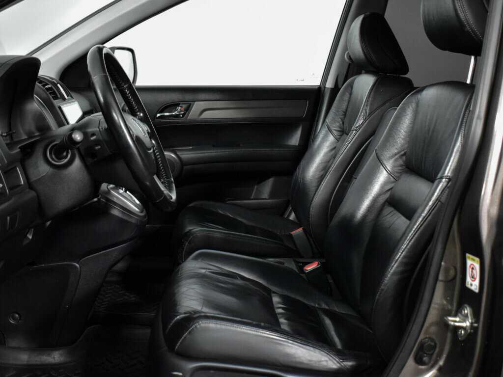 Honda CR-V с пробегом — 2011 год. Фото: #12