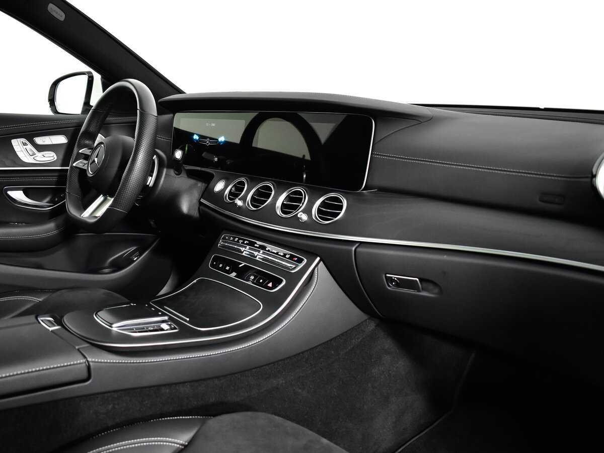 Mercedes-Benz E-Класс с пробегом — 2021 год. Фото: #9