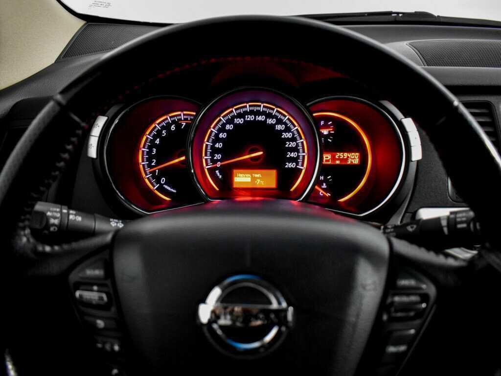 Nissan Murano с пробегом — 2011 год. Фото: #17