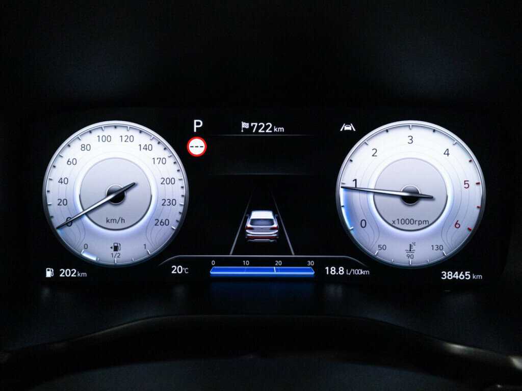 Hyundai Santa Fe с пробегом — 2021 год. Фото: #8