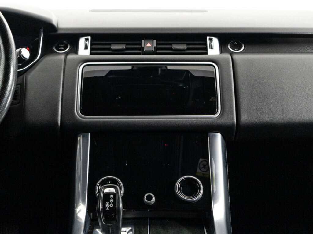 Land Rover Range Rover Sport с пробегом — 2018 год. Фото: #13