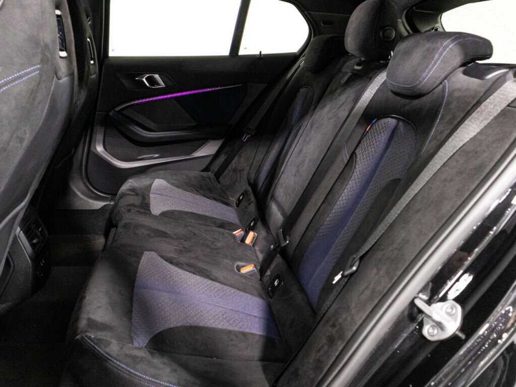 BMW 1 серии с пробегом — 2019 год. Фото: #9