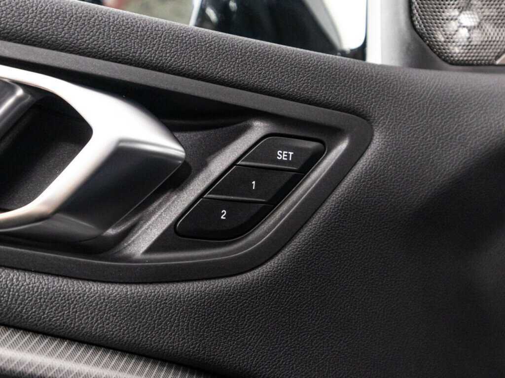 BMW 1 серии с пробегом — 2019 год. Фото: #16