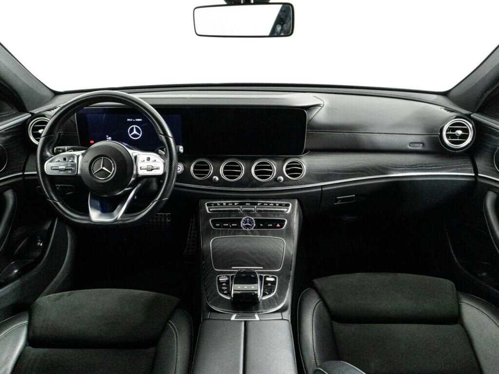 Mercedes-Benz E-Класс с пробегом — 2019 год. Фото: #12