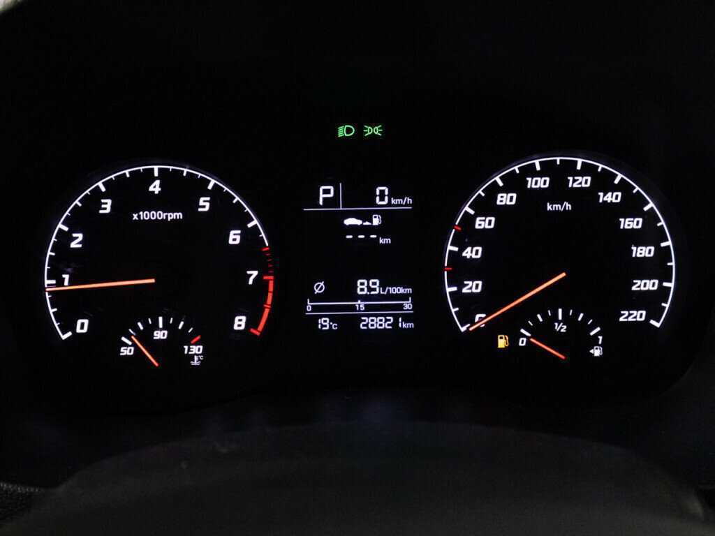 Hyundai Solaris с пробегом — 2022 год. Фото: #11