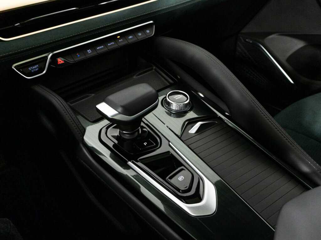 Geely Monjaro с пробегом — 2023 год. Фото: #16