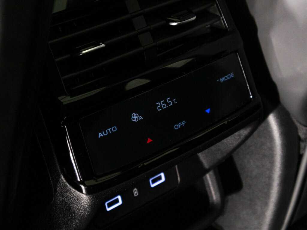 Geely Monjaro с пробегом — 2023 год. Фото: #18