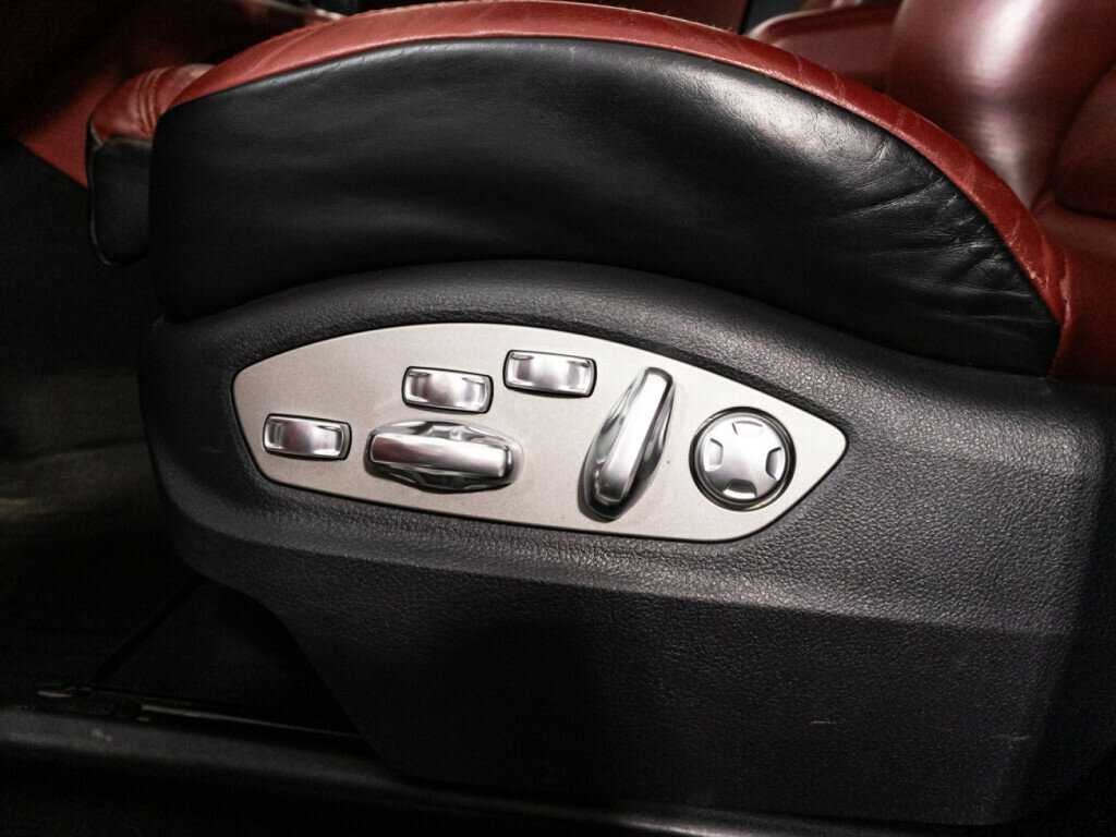 Porsche Macan с пробегом — 2014 год. Фото: #16