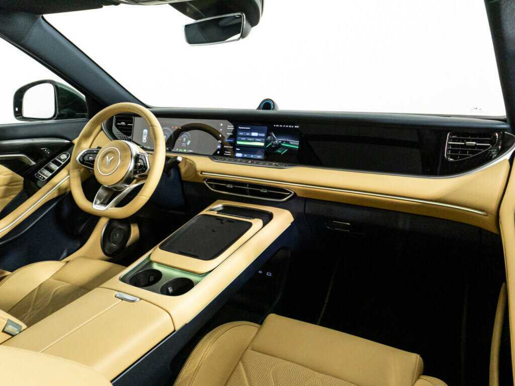 Voyah Free с пробегом — 2023 год. Фото: #8