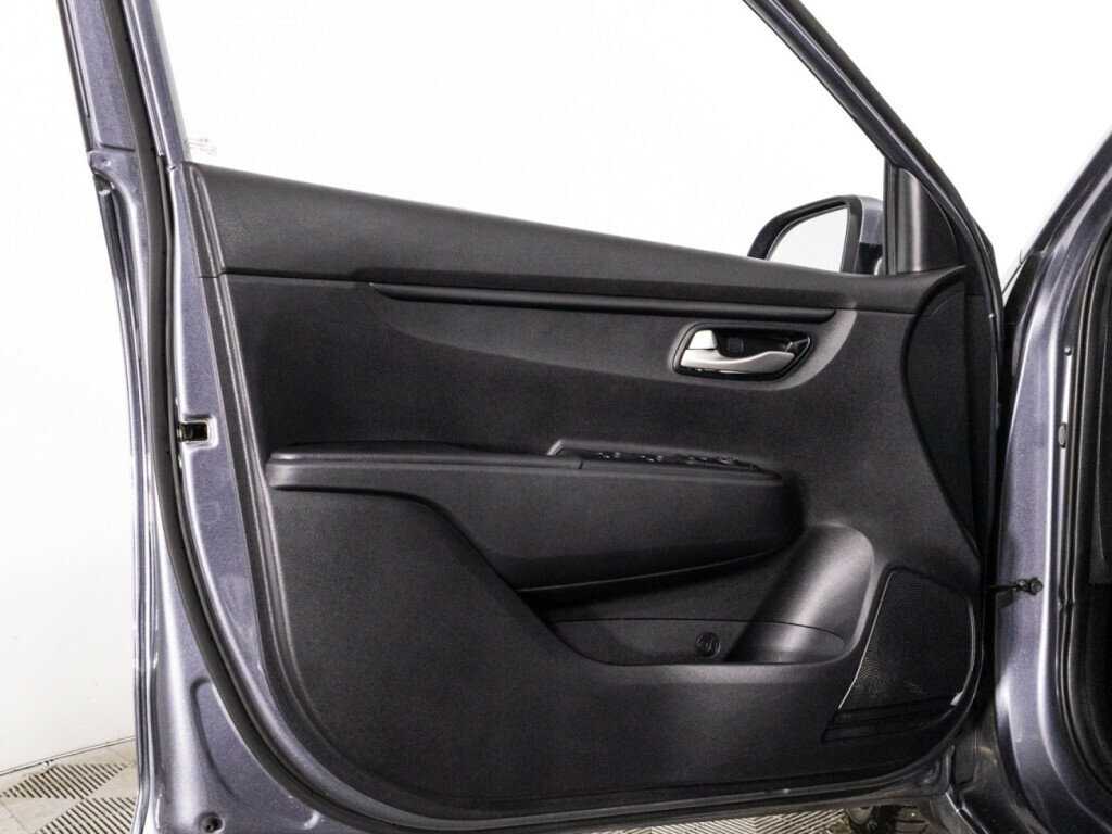 Kia Rio с пробегом — 2020 год. Фото: #24